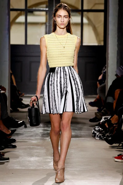 Look 33